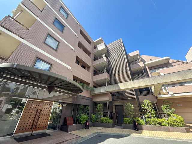 目黒ミッドセンチュリー 302の内観