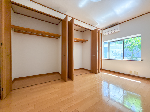 目黒のメルヘン屋敷 201の内観