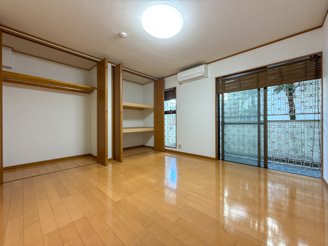 目黒のメルヘン屋敷 201の内観