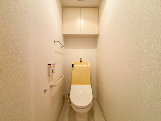 窓から見えるグリーン 119の内観