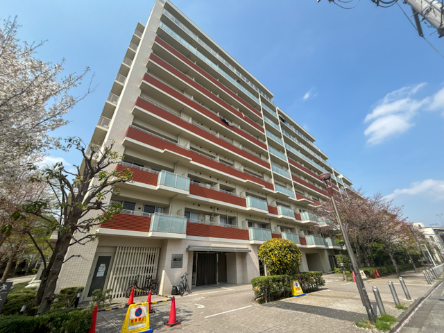 窓から見えるグリーン 119の内観