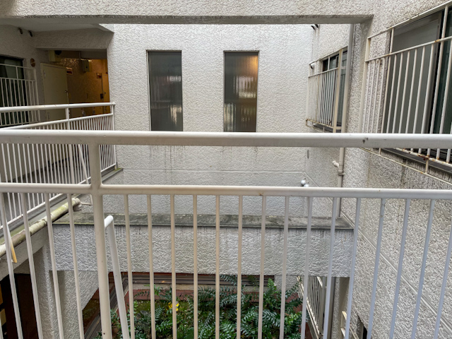 赤煉瓦と陽だまりと 203の内観