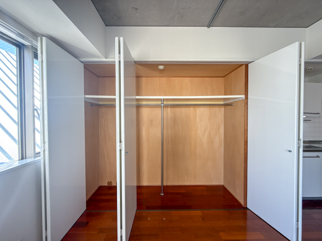 愛犬と都立大で 303の内観