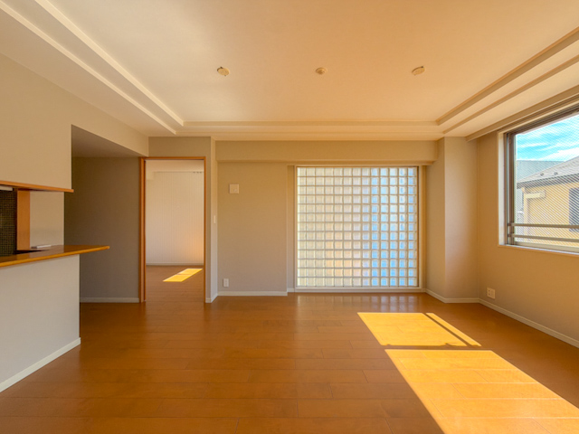 光を透かす、やさしい居場所 203の内観