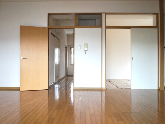 ペットとお花見 204の内観