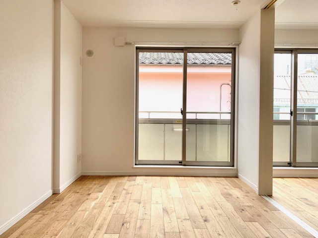 リノベのテラスハウス 102の内観