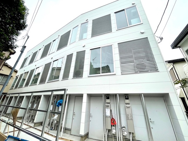 ぐるぐる螺旋のメゾネット 08の内観