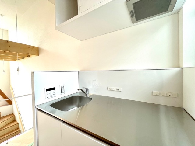 ドストライクメゾネット 01の内観