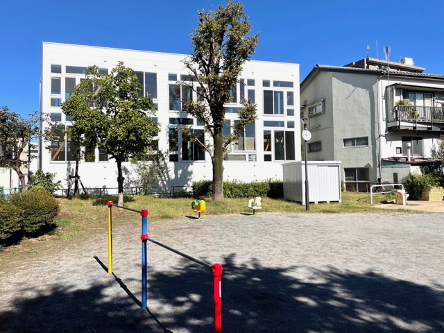 ぐるぐる螺旋のメゾネット 02の内観