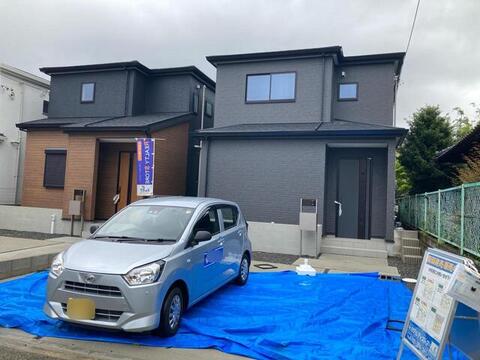 リーブルガーデン西区横手第二 外観・内装1