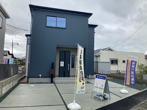 リーブルガーデン西区上代３丁目 外観・内装1