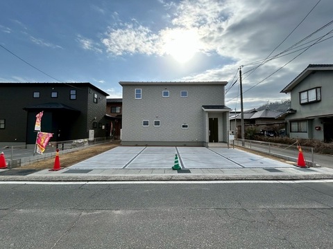 リーブルガーデン福山新市町宮内 外観・内装1