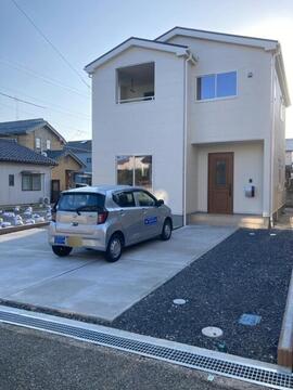 リーブルガーデン西区西小針台第１ 外観・内装2