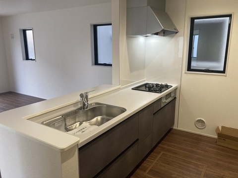 リーブルガーデン鴻巣東第４ 外観・内装8