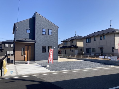 リーブルガーデン鹿嶋市平井東第１ 外観・内装1