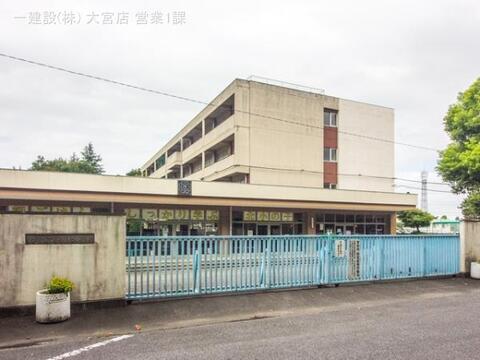 上尾市立平方北小学校:700m