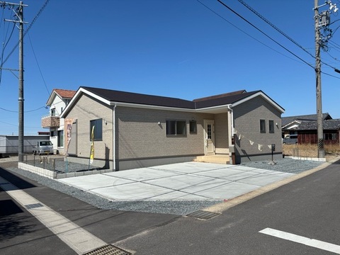 リーブルガーデン西尾第７１一色町 外観・内装1