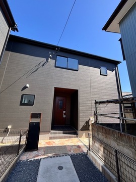 リーブルガーデン三山９丁目 外観・内装1