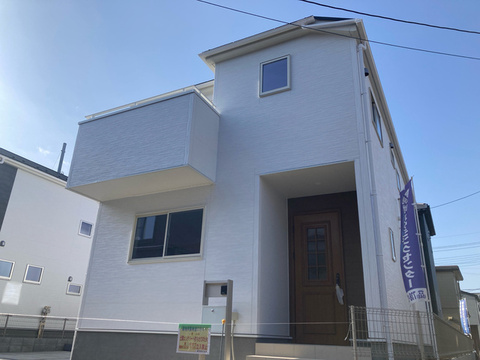 リーブルガーデン春日部市米島第３１ 外観・内装1