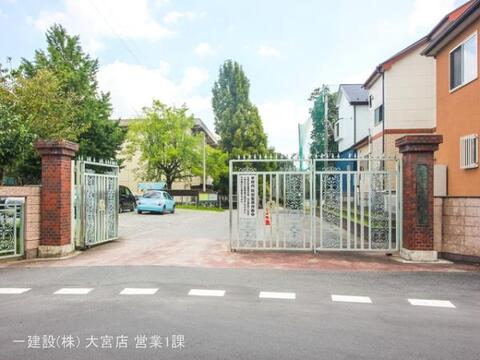 上尾市立原市中学校：950m