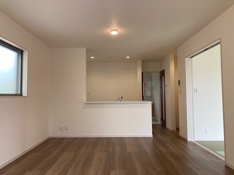 リーブルガーデン御所市南十三３期 外観・内装6