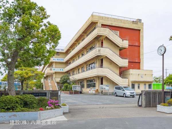 リーブルガーデン三郷市早稲田7丁目2期 周辺環境2