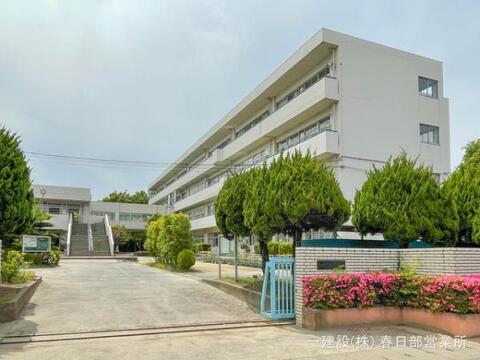 春日部市立小渕小学校:750m