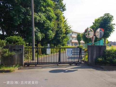 久喜市立菖蒲東小学校:800m