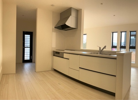 リーブルガーデン湖南市水戸町３期 外観・内装4