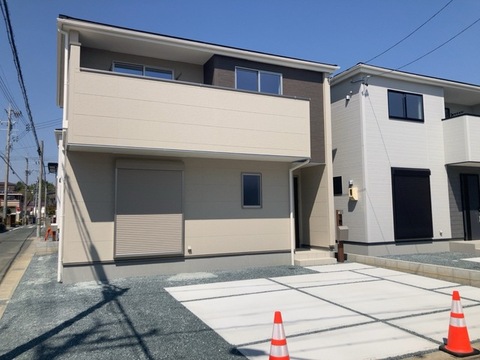 リーブルガーデン豊橋市高師町５９－２期 外観・内装1