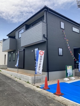 リーブルガーデン常滑市新田町第５ 外観・内装1