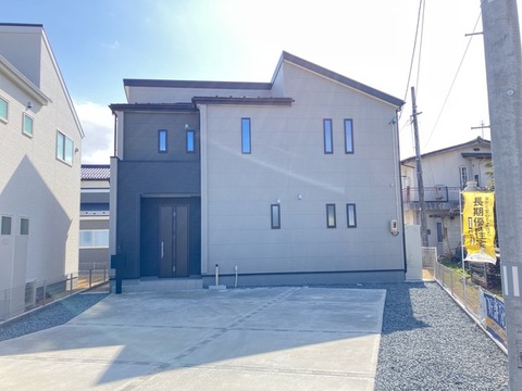 リーブルガーデン平野第８ 外観・内装1