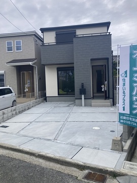 リーブルガーデン岸和田市並松町5期 外観・内装1