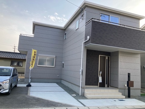 リーブルガーデン南区八分字町第四 外観・内装1