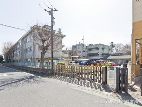 さいたま市立大砂土東小学校：790m