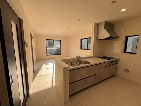 リーブルガーデン高石市取石３丁目 外観・内装2