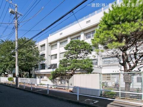 東久留米市立中央中学校：800m