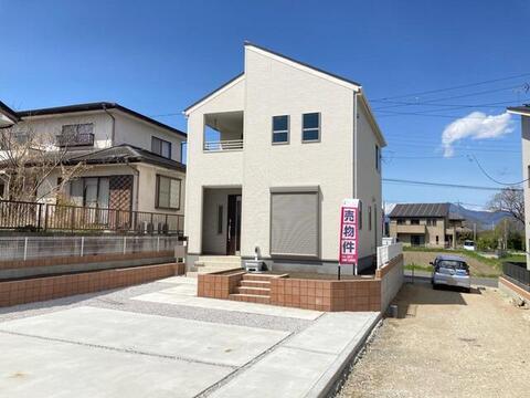 リーブルガーデン第13吉岡町下野田 外観・内装1
