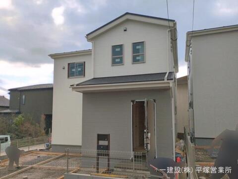 リーブルガーデン伊勢原市上粕屋 外観・内装1