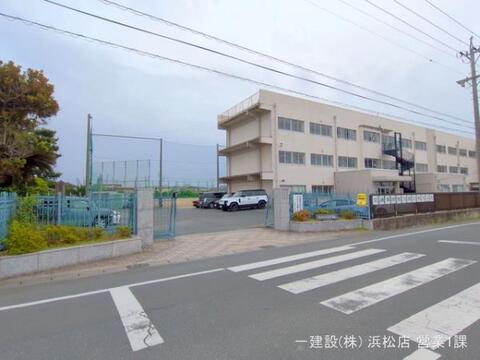 豊橋市立牟呂中学校：1600m