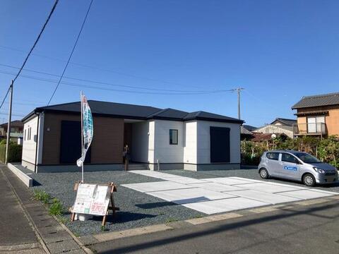 リーブルガーデン磐田豊浜中野４期 外観・内装1