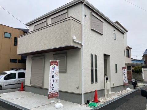 リーブルガーデン寝屋川市高柳７丁目１０期 外観・内装1