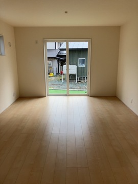 リーブルガーデン下米内一丁目 外観・内装2