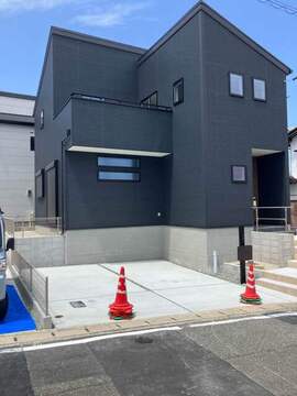 リーブルガーデン西区拾六町４丁目 外観・内装1