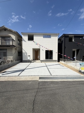 リーブルガーデン倉敷羽島第２ 外観・内装1