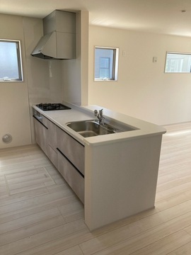 リーブルガーデン第１常総市中妻町 外観・内装3