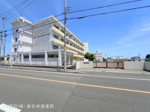津島市立蛭間小学校：950m