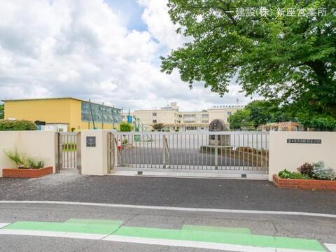 富士見市立勝瀬小学校:450m