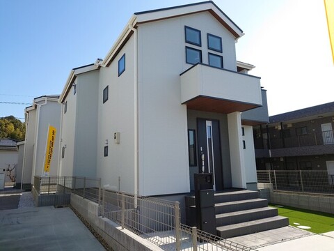 リーブルガーデン町田市真光寺2丁目 外観・内装1