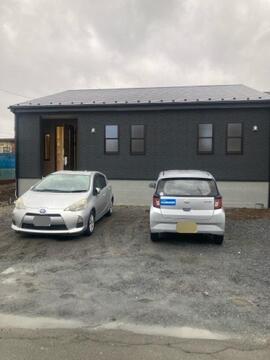 リーブルガーデン石岡市府中２期 外観・内装2